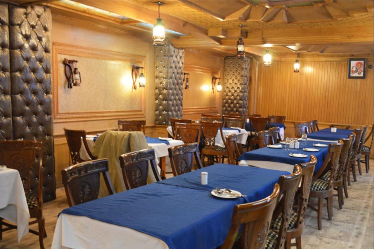 Hotel Hilltop Gulmarg JAMMU AND KASHMIR Exterior foto