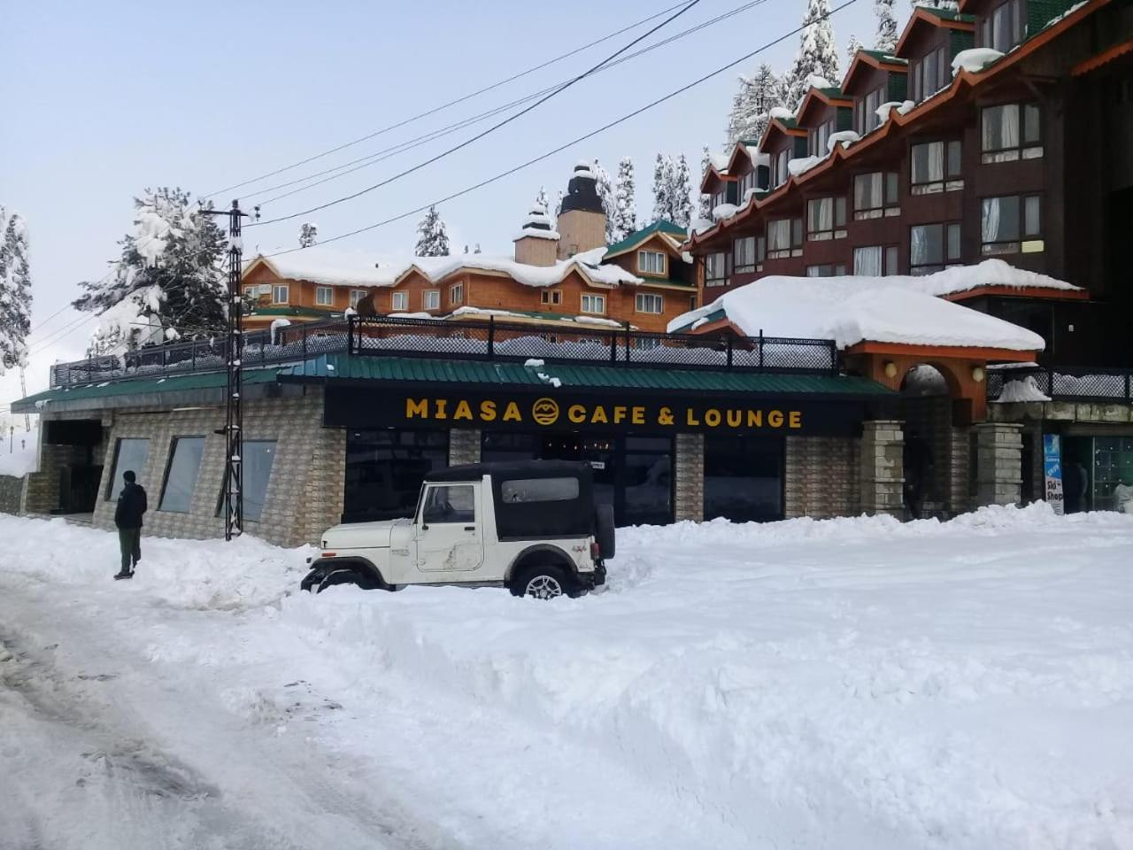 Hotel Hilltop Gulmarg JAMMU AND KASHMIR Exterior foto